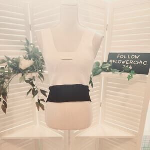 NARCISCO RODRIGUEZ BLACK WHITE CROP SIZE 40(MED)